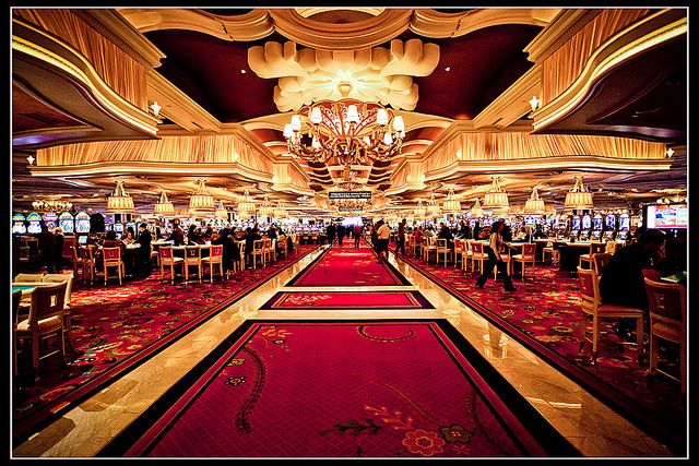 247 Roulette آن لائن کیسینو میں اصل گیمز